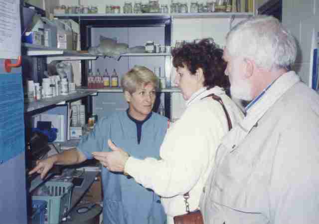 01 - Burlington · Eva Dusil (Veterinarian, Czech visitors, Aldershot Animal Hospital)