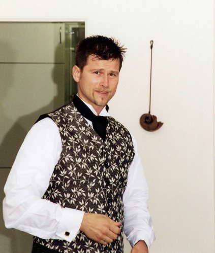 99.Sep.25 - Prague · Gabriel Dusil (wedding, getting ready)