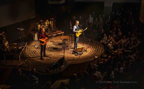 20.Feb.20 - Prague · Jesse Cook (Lucerna Concert, ac, gabrieldusil.com II)