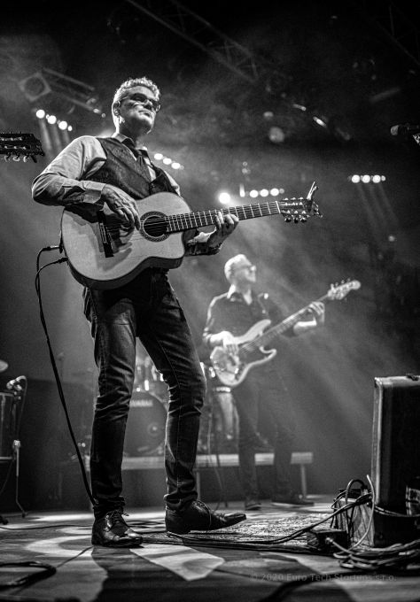 20.Feb.20 - Prague · Jesse Cook (Lucerna Concert, ac, gabrieldusil.com II)