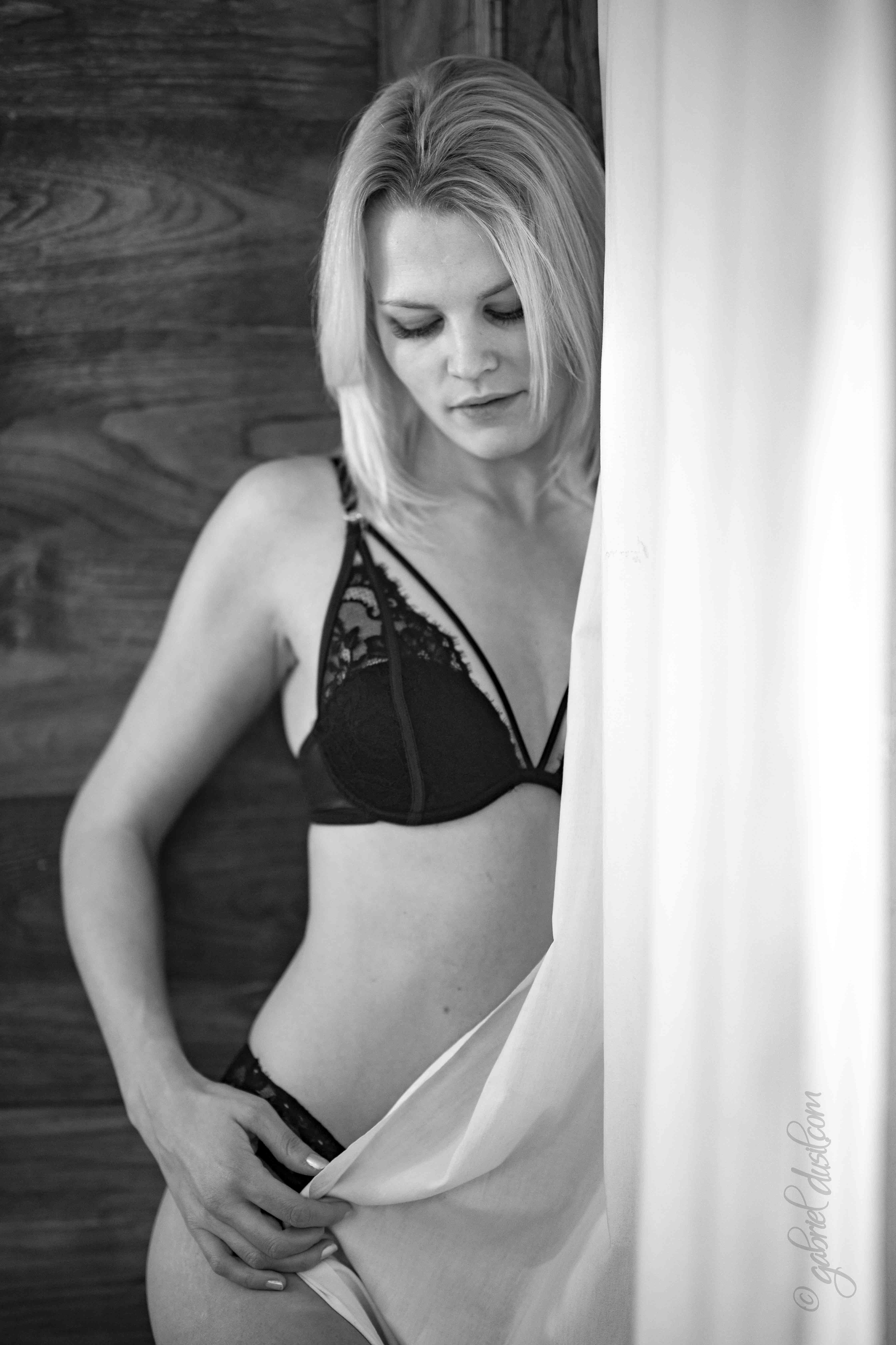 Alluring, Art, Artistic, Atelier, Beautiful, Boudoir, Canon, Canon 35mm, Canon 5D, Canon 5D Mark IV, Canon 85mm, Canon EOS, Czech, Czech Republic, Czechia, Fine Art, Fine Art Photography, Fine Arts, Gabriel Dusil, gabrieldusil.com, Glamour, Gorgeous, Model, Model Photography, Models, Perfect, Photo Shoot, Photographer, Photography, Photoshoot, Prague, Provocative, Seductive, Sensational, Sensual, Sexy, Studio Photography, Stunning, Women, Nude, Naked