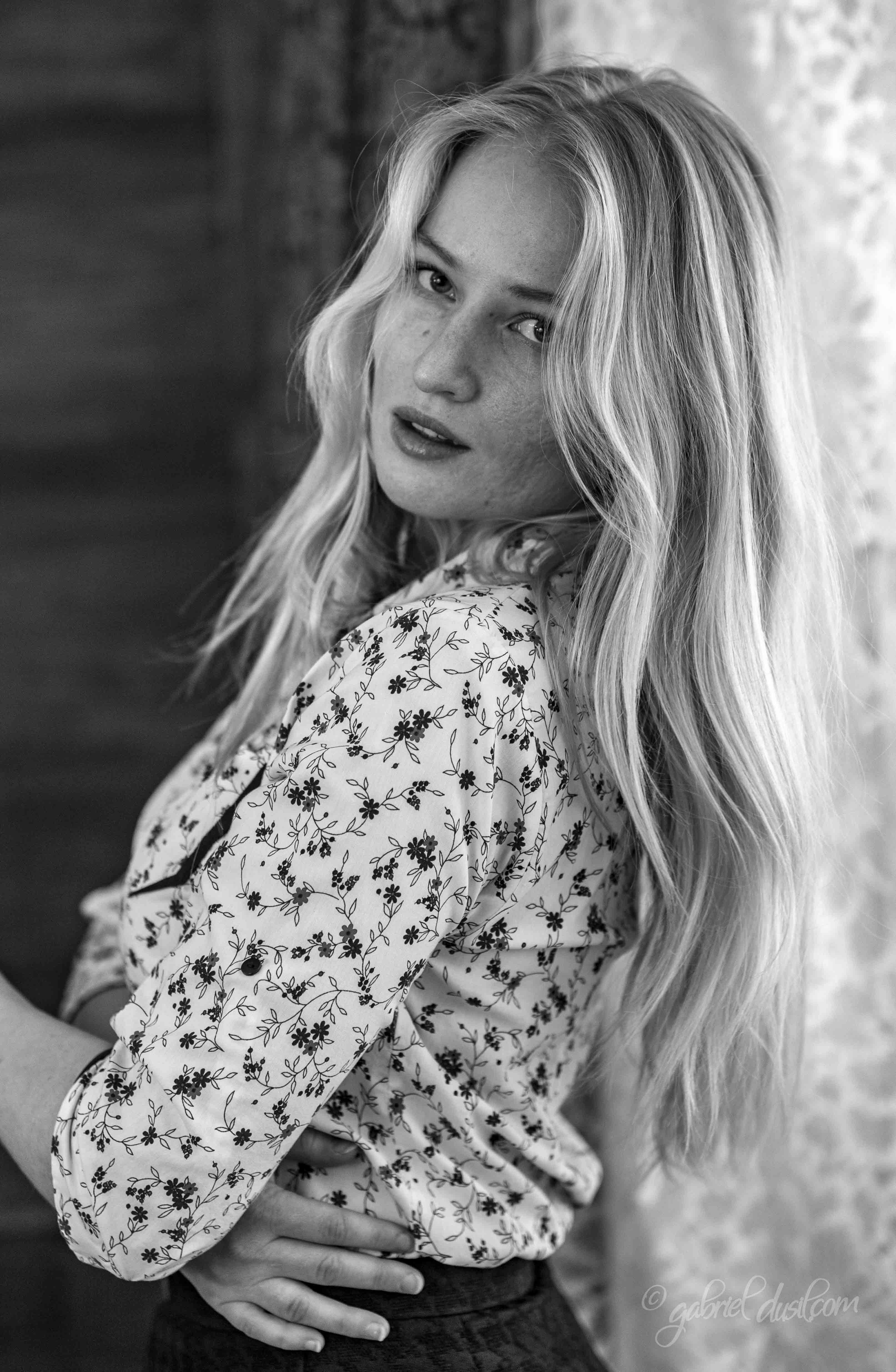 Alluring, Art, Artistic, Atelier, Beautiful, Boudoir, Canon, Canon 35mm, Canon 5D, Canon 5D Mark IV, Canon 85mm, Canon EOS, Czech, Czech Republic, Czechia, Fine Art, Fine Art Photography, Fine Arts, Gabriel Dusil, gabrieldusil.com, Glamour, Gorgeous, Model, Model Photography, Models, Perfect, Photo Shoot, Photographer, Photography, Photoshoot, Prague, Provocative, Seductive, Sensational, Sensual, Sexy, Studio Photography, Stunning, Women